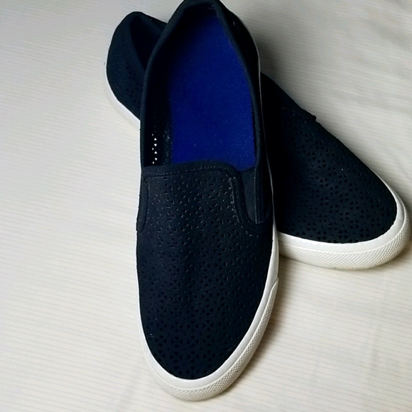 Sperry Shoes - Sperry Black Perforated Sneakers